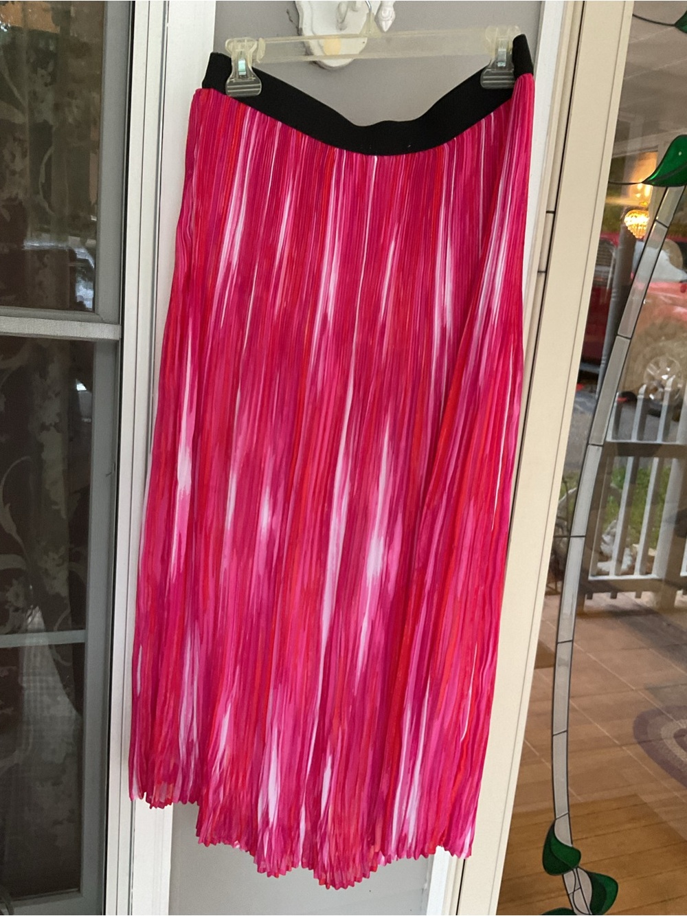 Kim Rogers Pink and White Pleated Maxi Skirt Black Waistband boho Womens EUC